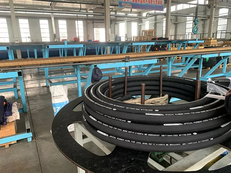 Come funzionano i tubi flessibili per sabbiatura resistenti all'usura? Approfondimenti degli esperti di Hengshui Zhehan Rubber & Plastic Products Co., Ltd.